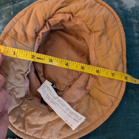 Zara Unisex  Kids Tan Quilted Puffy Stitched Bucket Hat - Picture 11 of 12